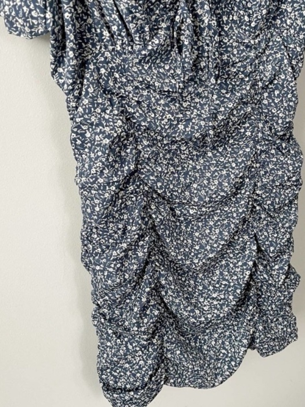 Lulus Reason to Be Dusty Floral Print Off-the-Shoulder Mini Dress size small - Picture 6 of 8